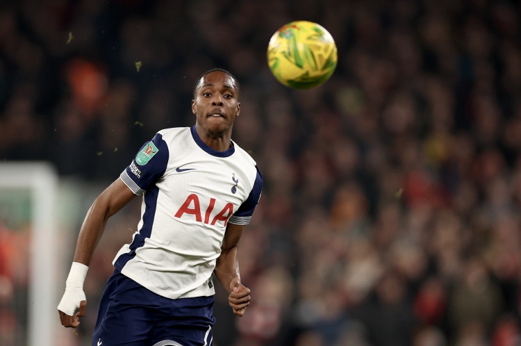 欧冠比赛数据-记者：罗马同时求租德勒古欣和特尔，热刺尚未同意