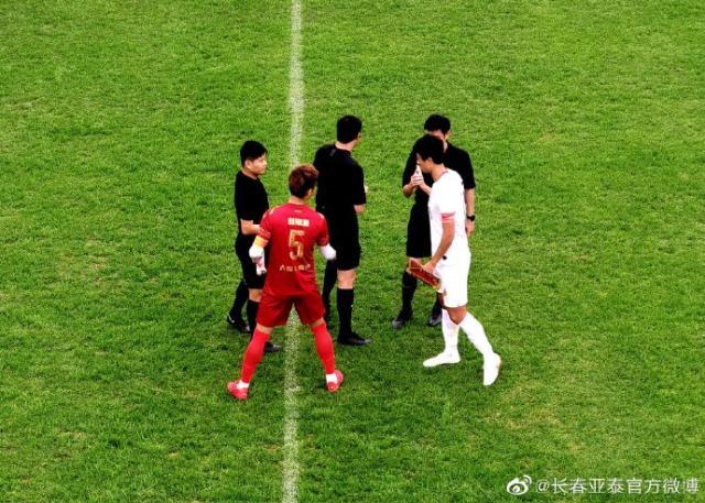 欧冠历史战绩-【热身】埃里克日夫科维奇破门 亚泰2比2贵州队